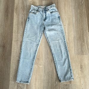 Mom Jeans